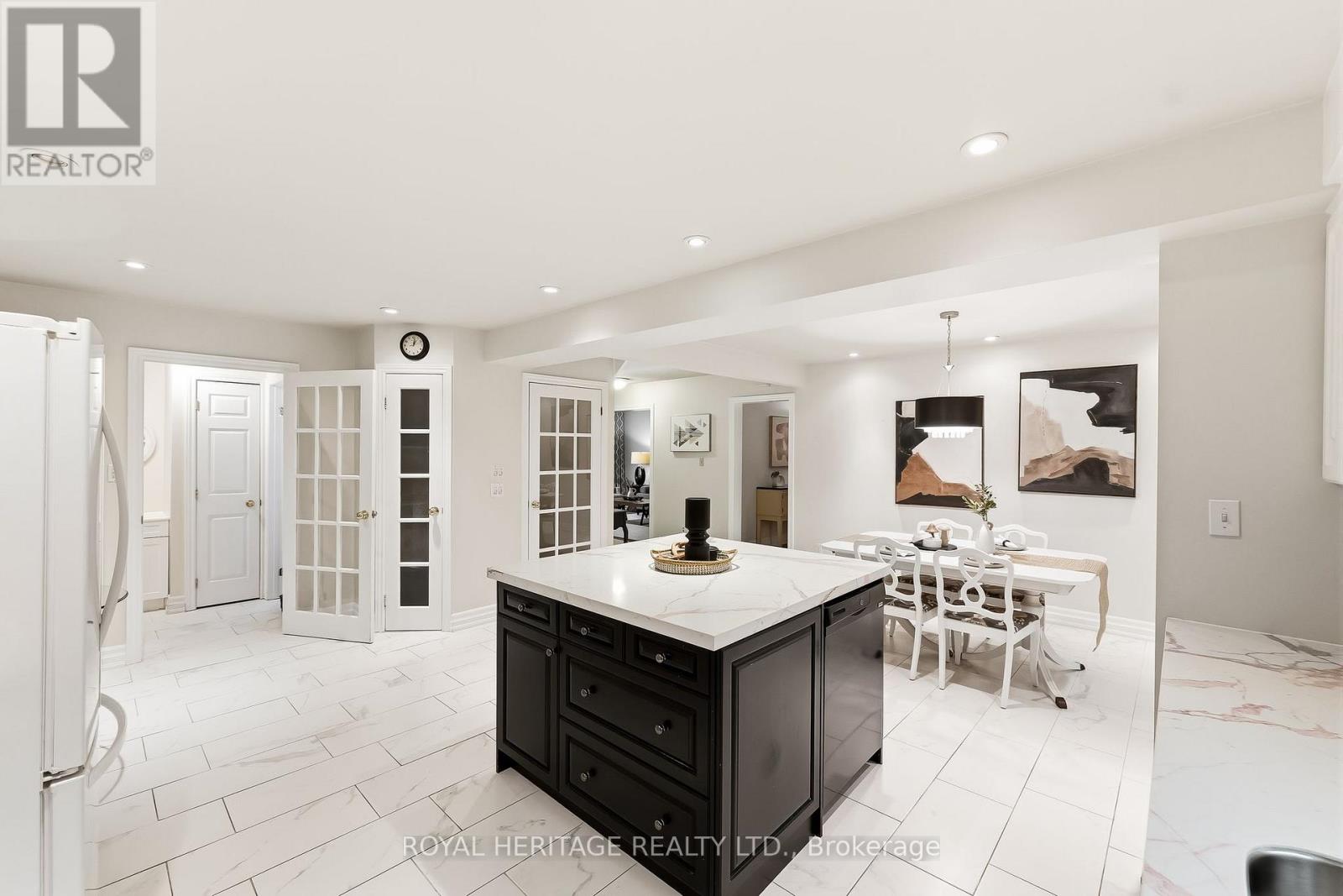 7 CARTER CRESCENT - Image 19
