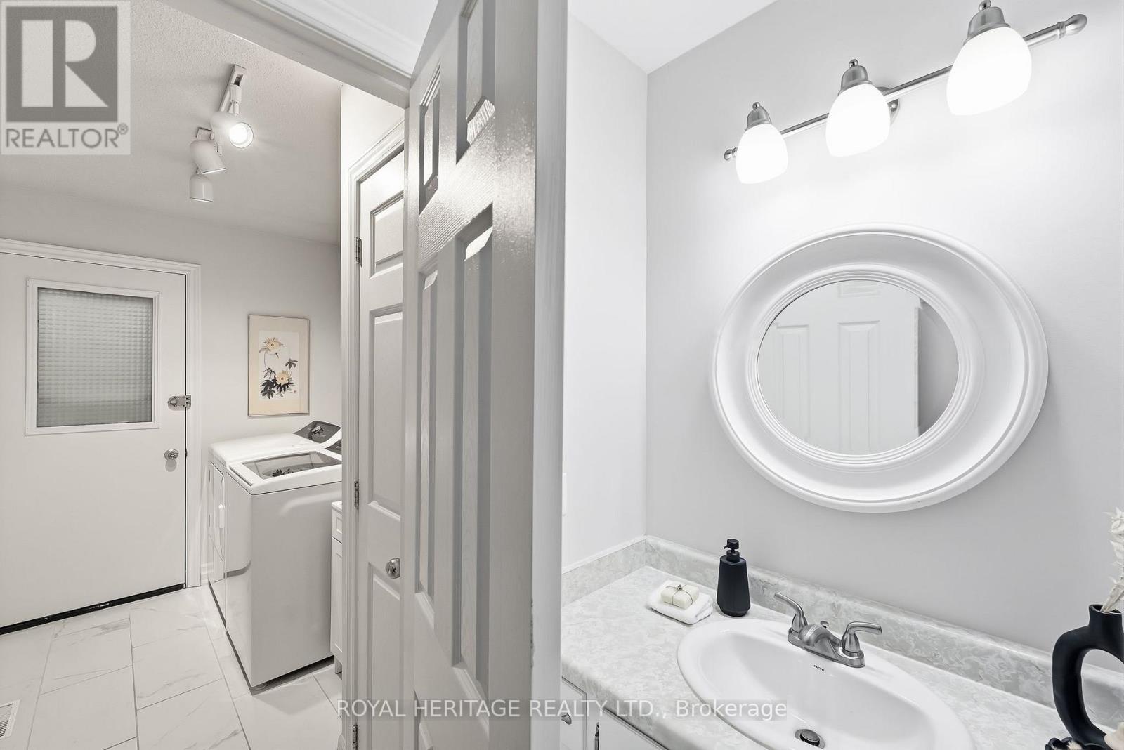 7 CARTER CRESCENT - Image 22