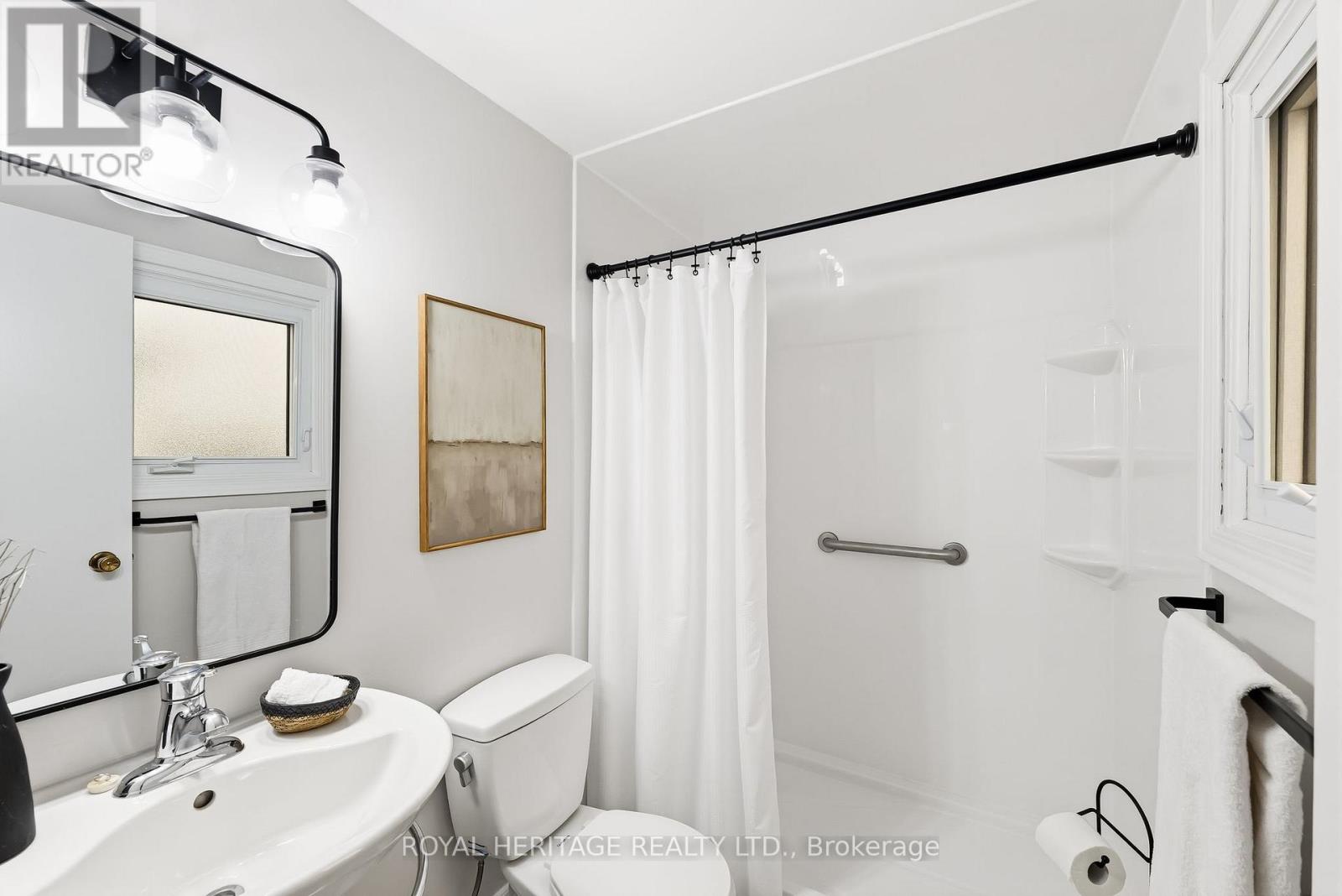 7 CARTER CRESCENT - Image 30