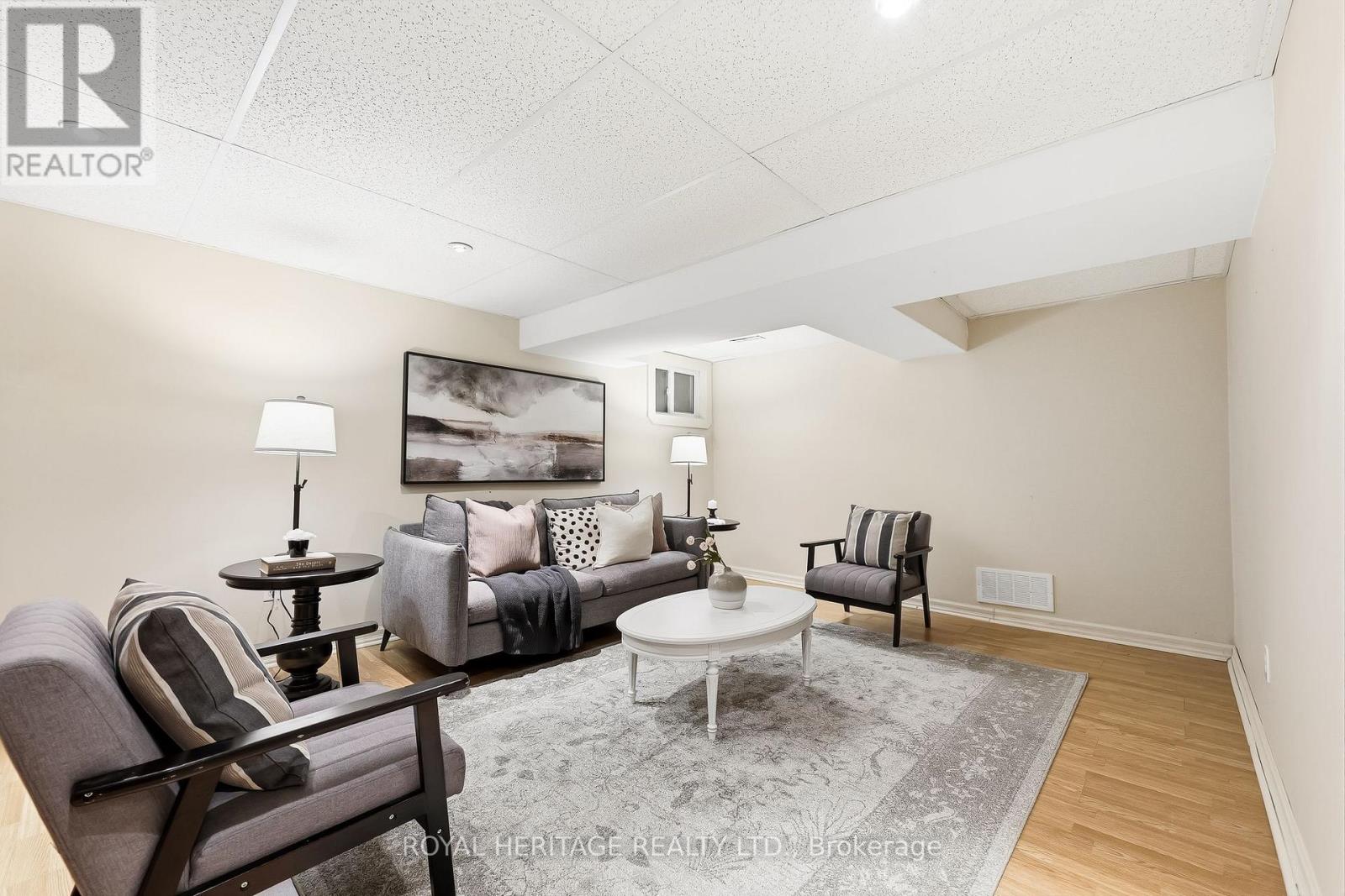 7 CARTER CRESCENT - Image 37