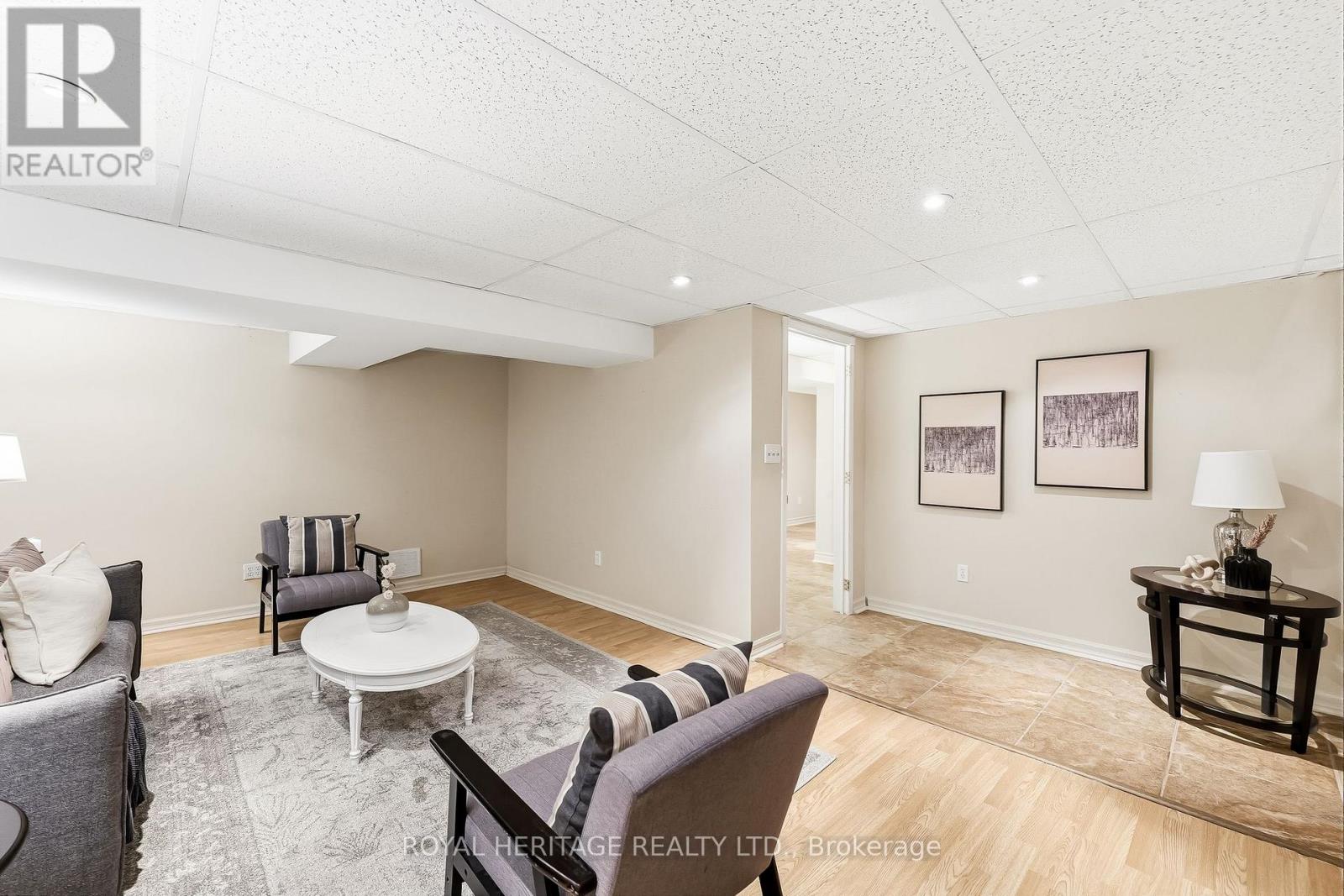 7 CARTER CRESCENT - Image 39