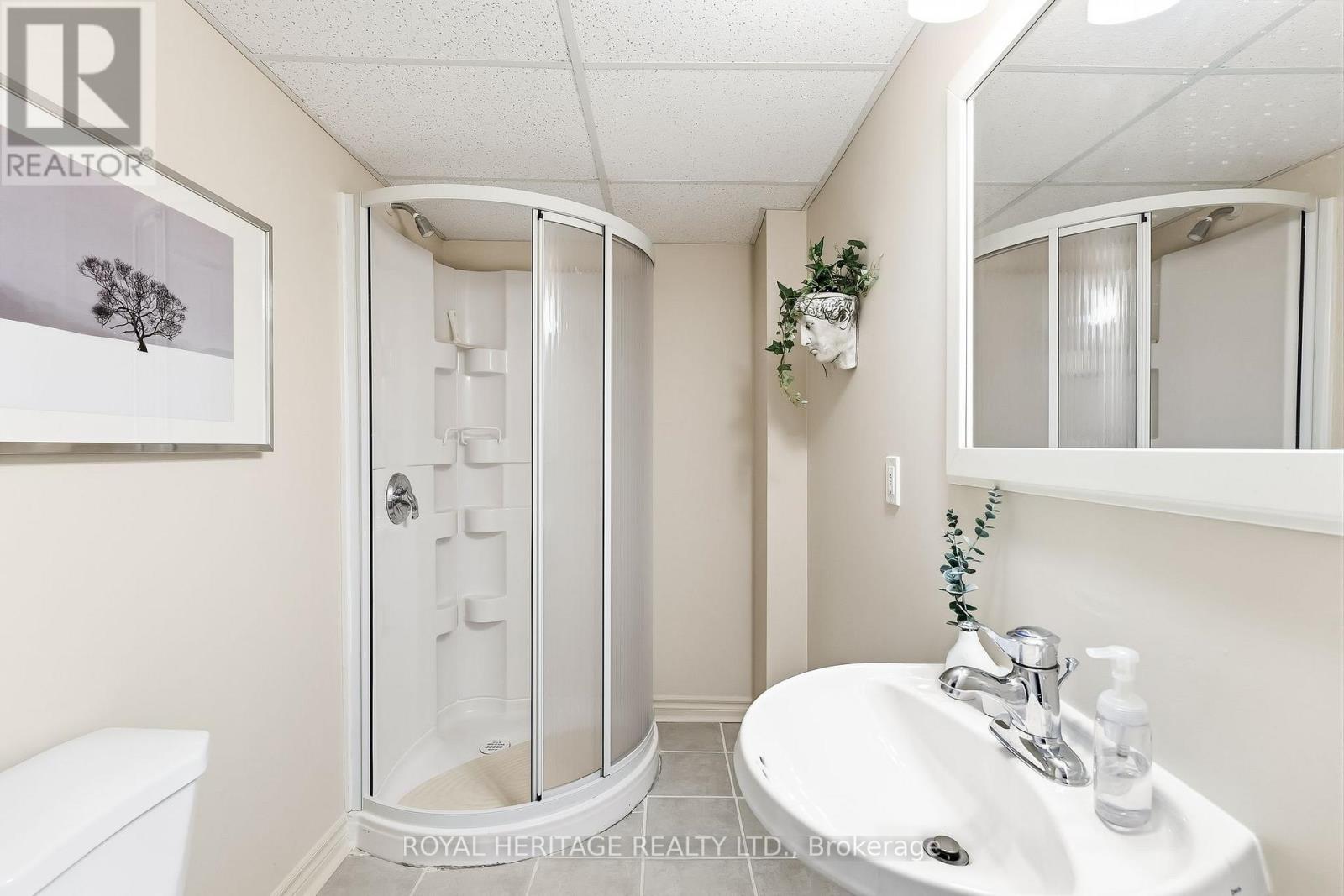 7 CARTER CRESCENT - Image 41