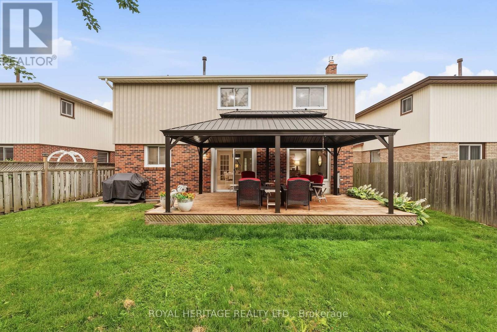 7 CARTER CRESCENT - 50