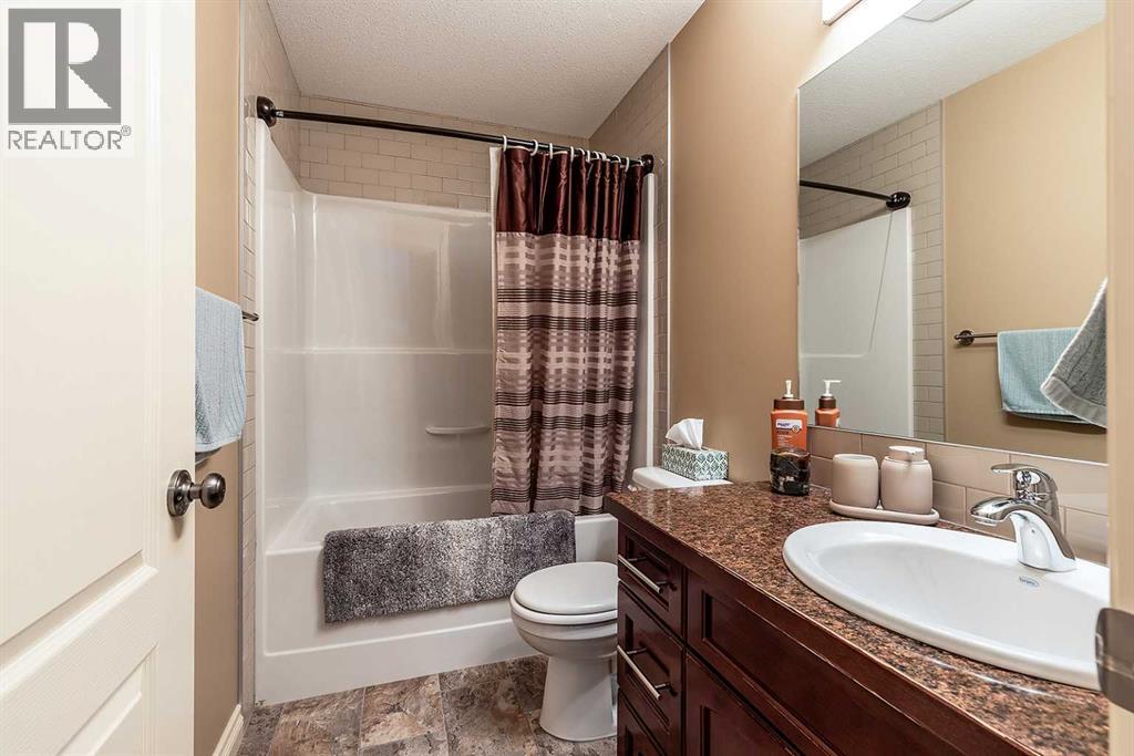 604 Vista Drive SE - 26