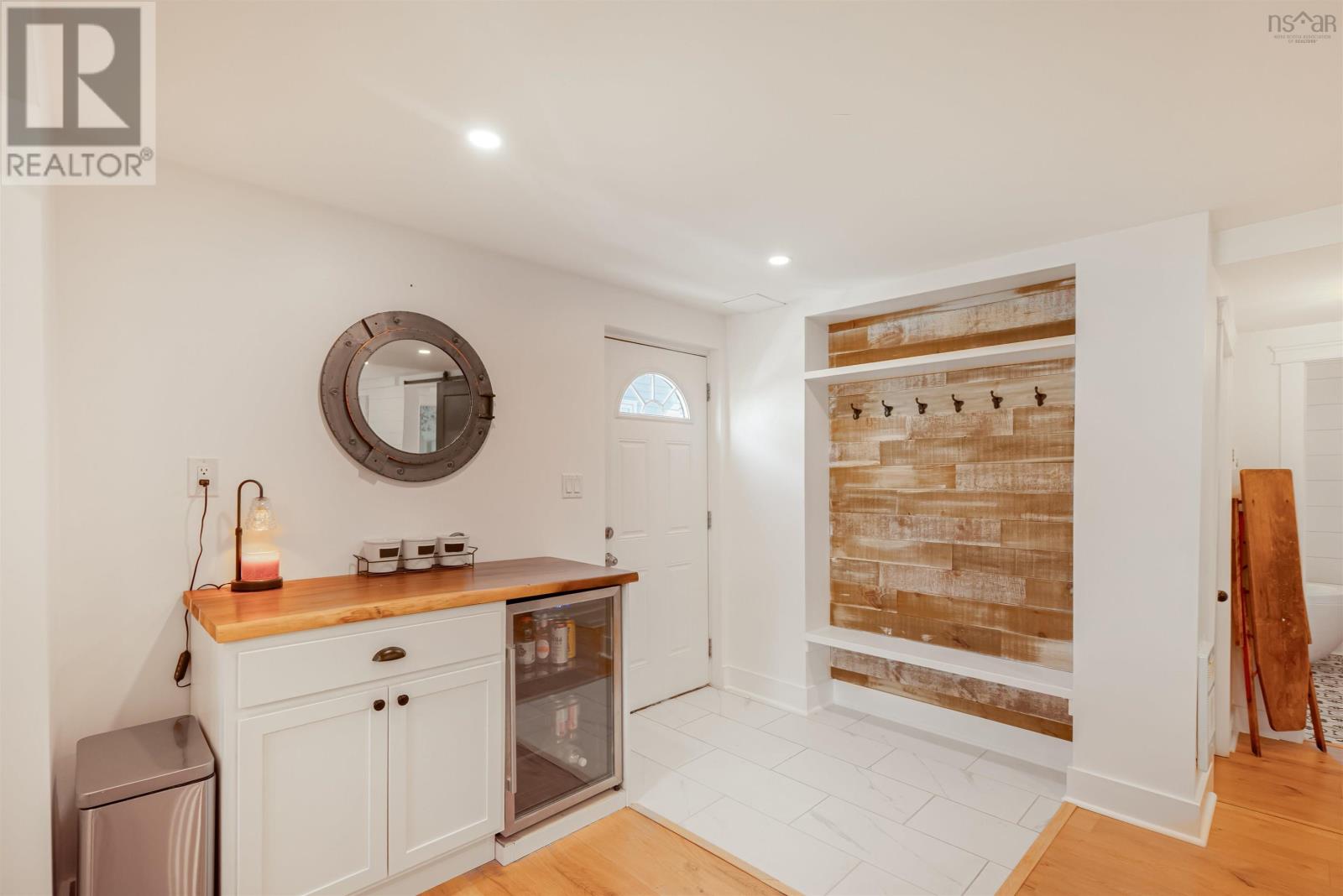 39 Fraser Avenue - 3