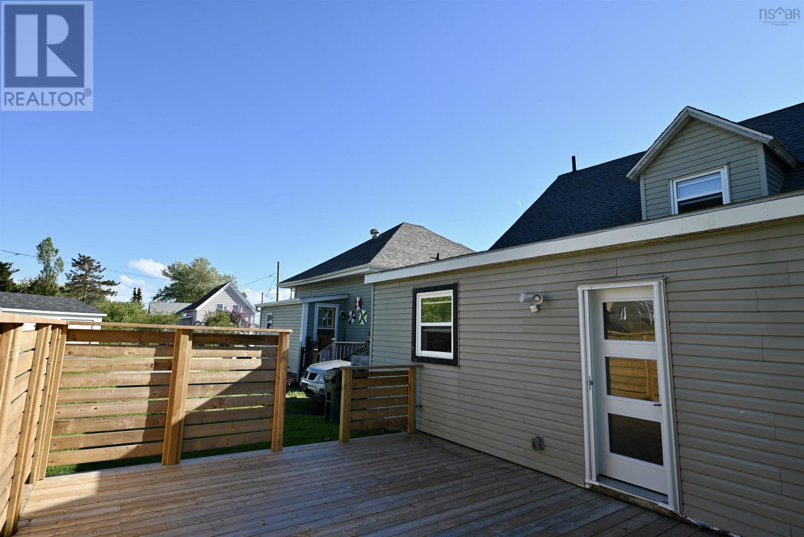 39 Fraser Avenue - 32