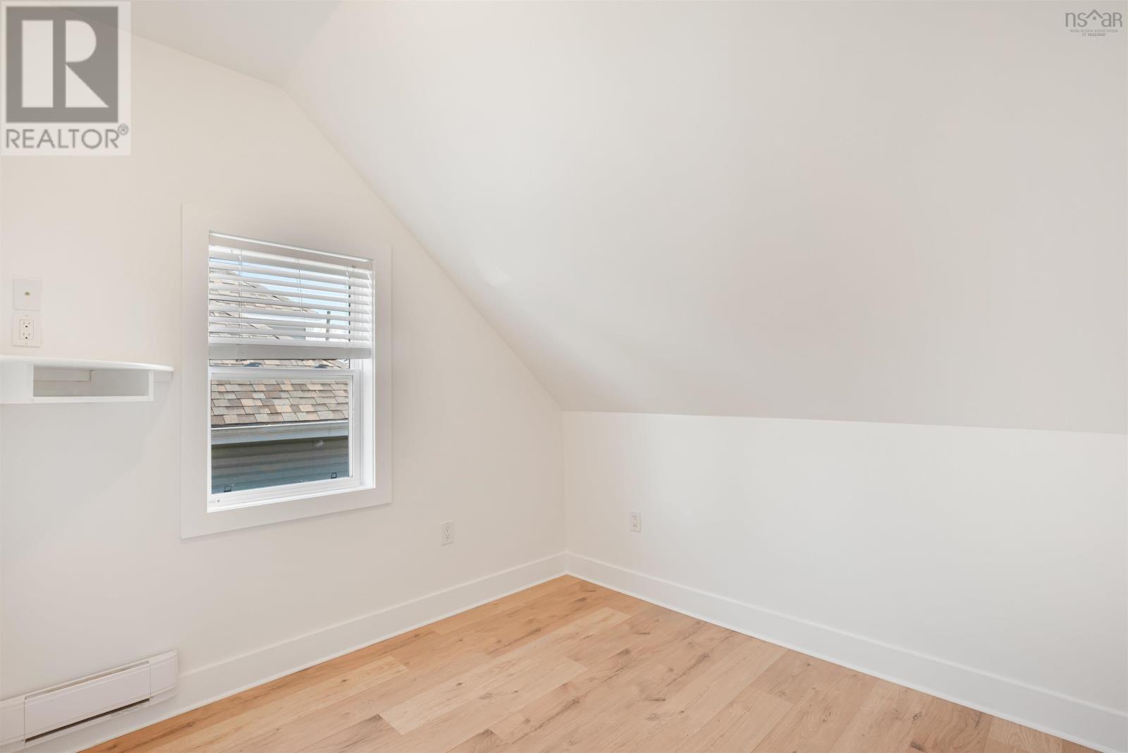 39 Fraser Avenue - 30