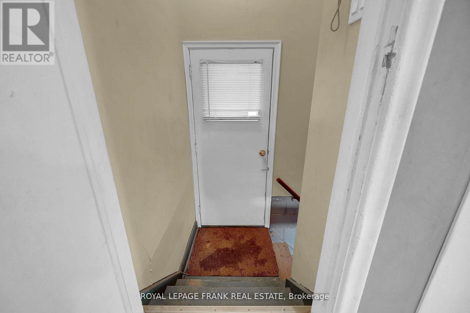 133 ABBOTT BOULEVARD - 17
