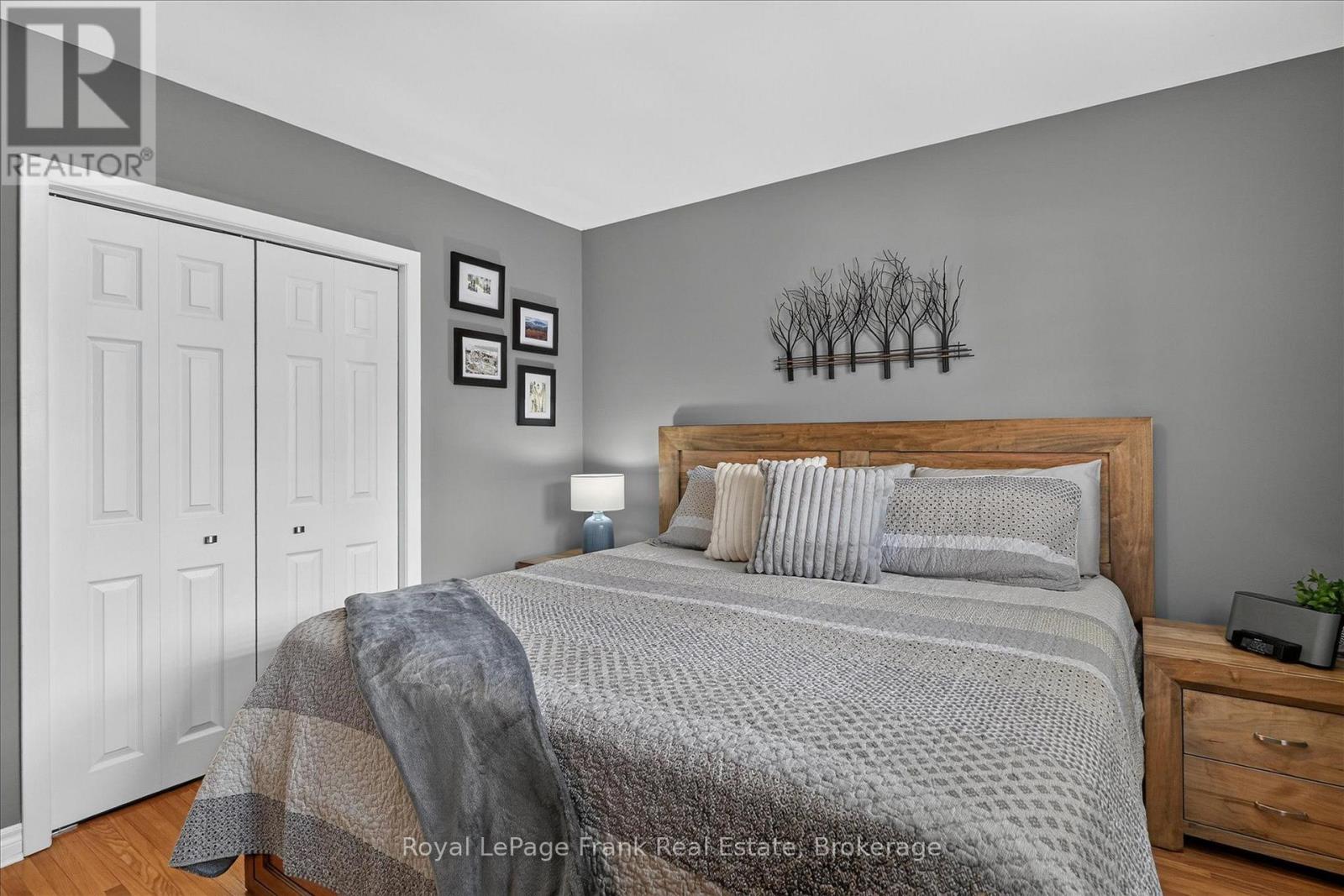 285 ST ANNES CRESCENT - 18