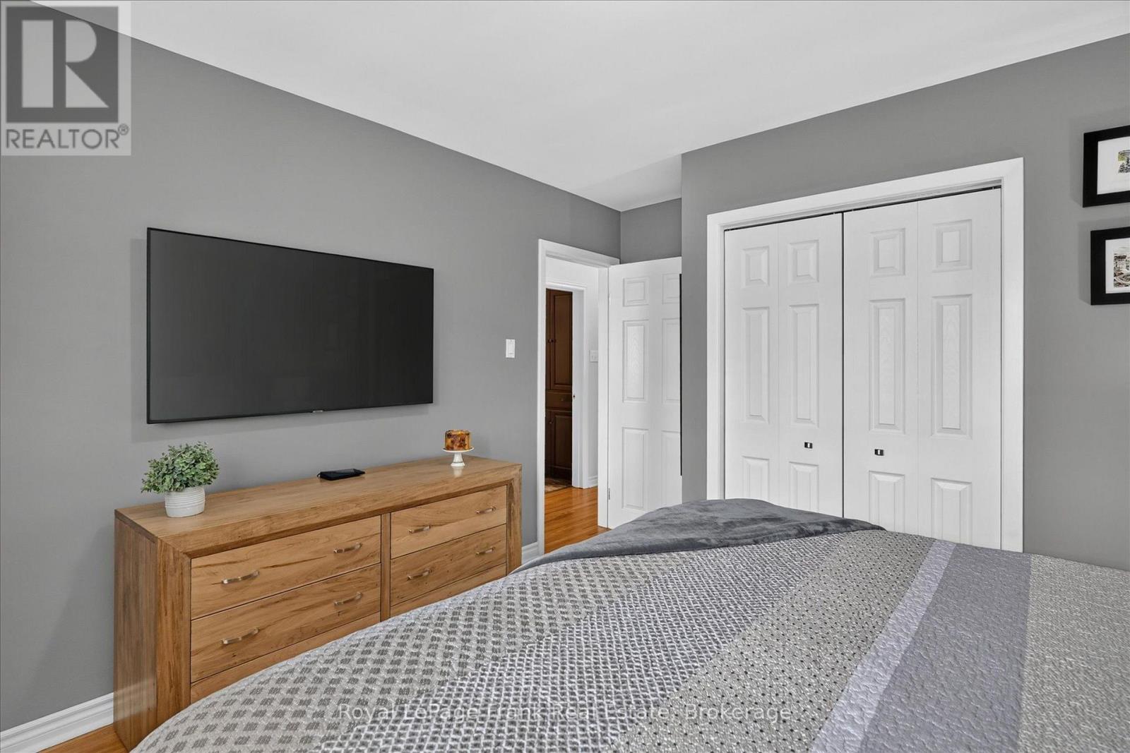 285 ST ANNES CRESCENT - 19