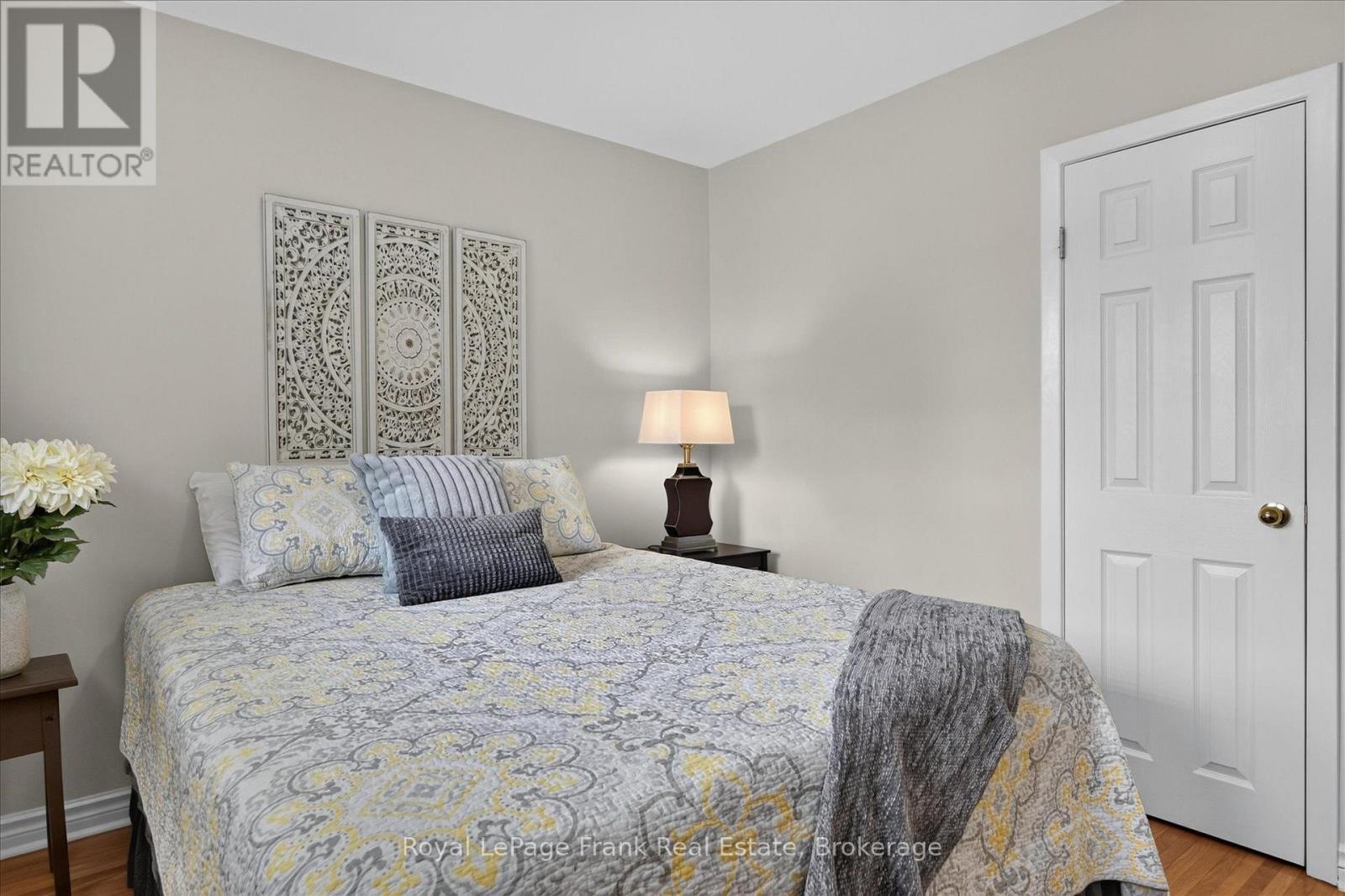 285 ST ANNES CRESCENT - 23