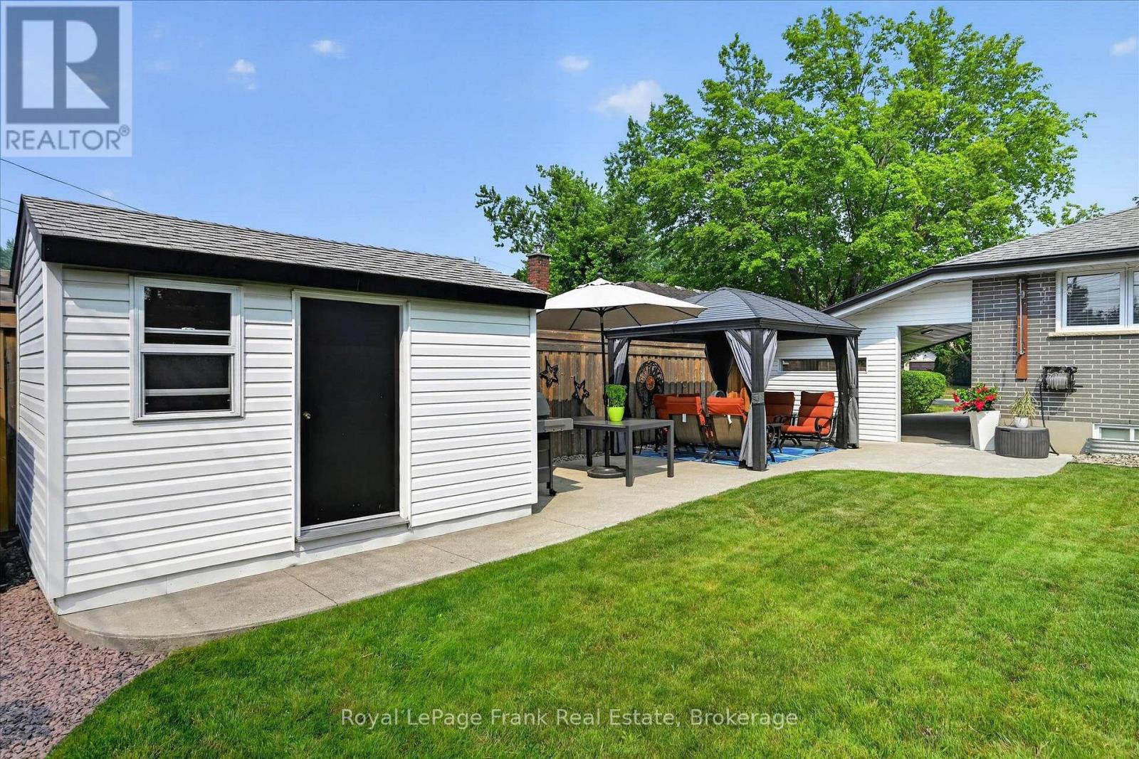 285 ST ANNES CRESCENT - 45