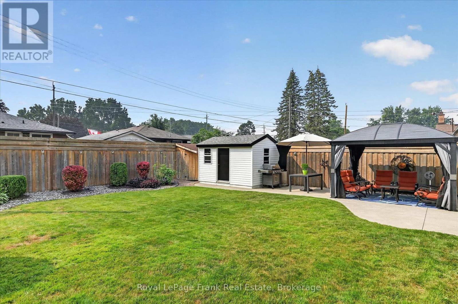 285 ST ANNES CRESCENT - 48