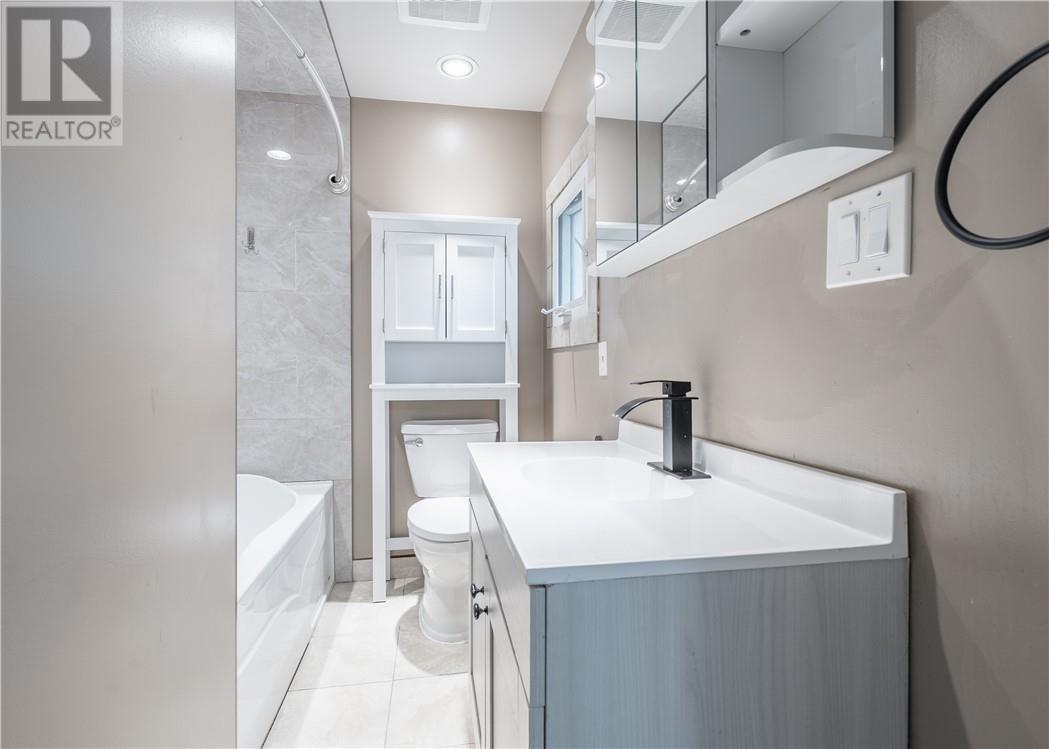 1316 Southlane Road - 12