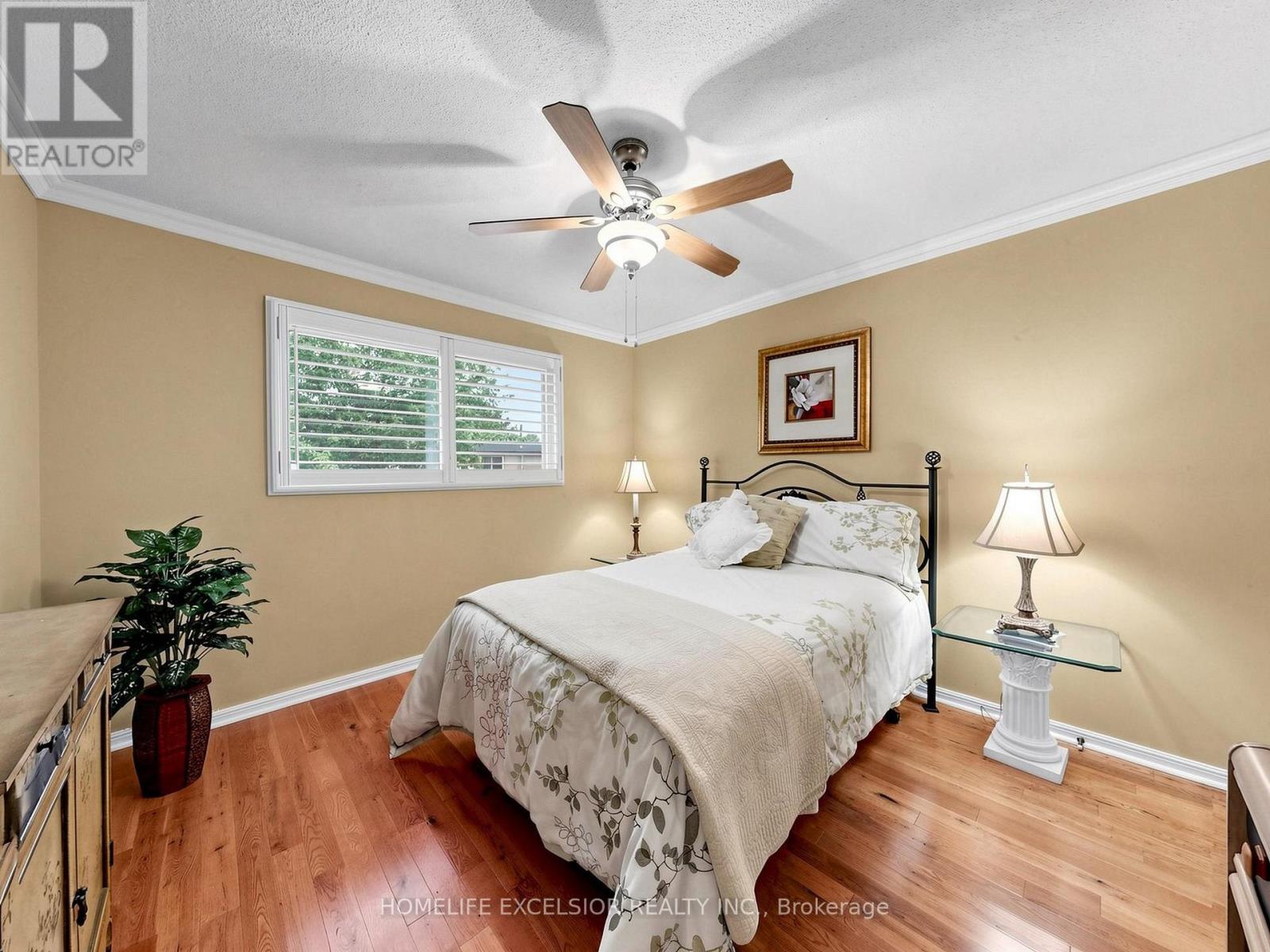 17 BLACK CHERRY DRIVE - 23