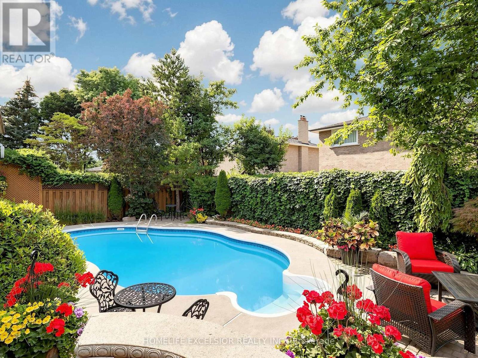17 BLACK CHERRY DRIVE - 31