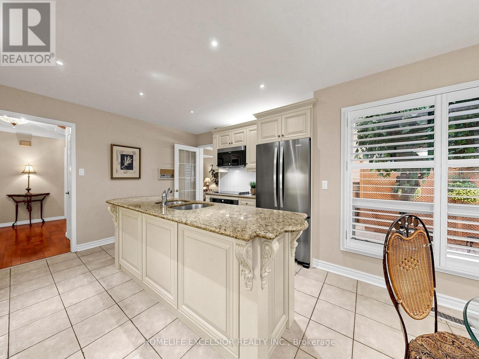 17 BLACK CHERRY DRIVE - 7