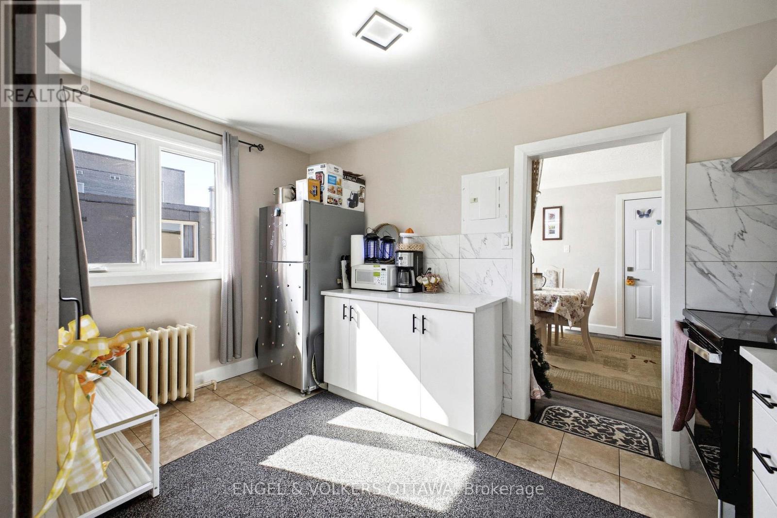 287 ST LAURENT BOULEVARD - 30