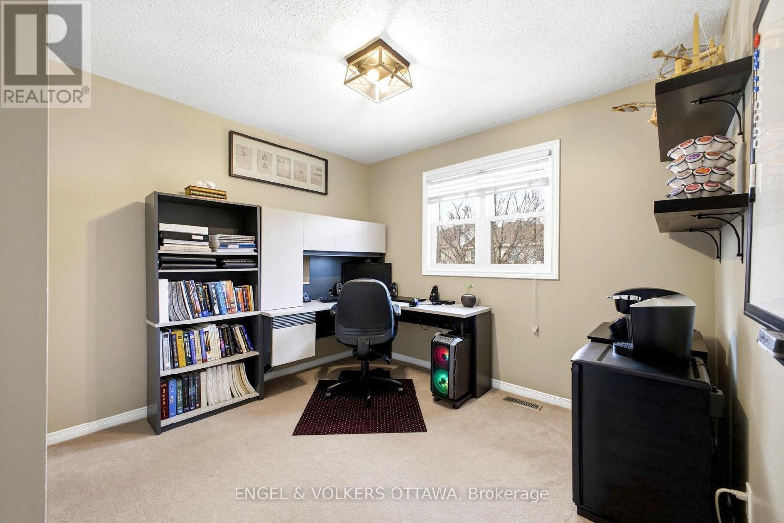 287 ST LAURENT BOULEVARD - 33