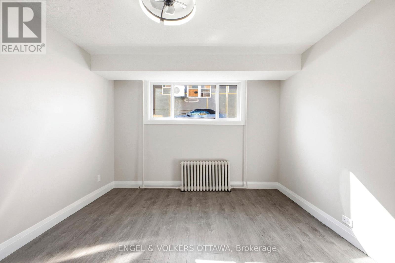 287 ST LAURENT BOULEVARD - 5