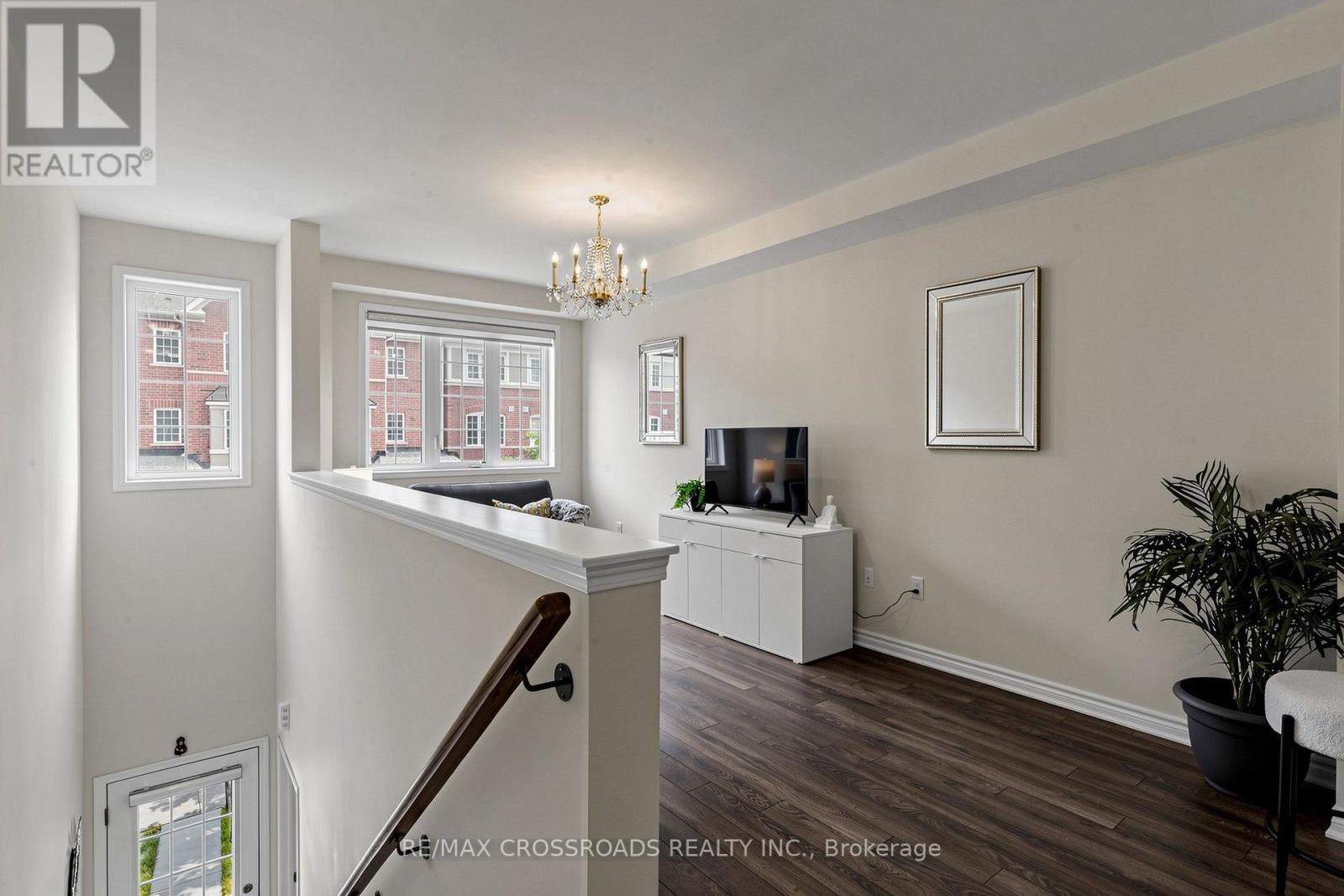 78 JOLLY WAY - Image 6