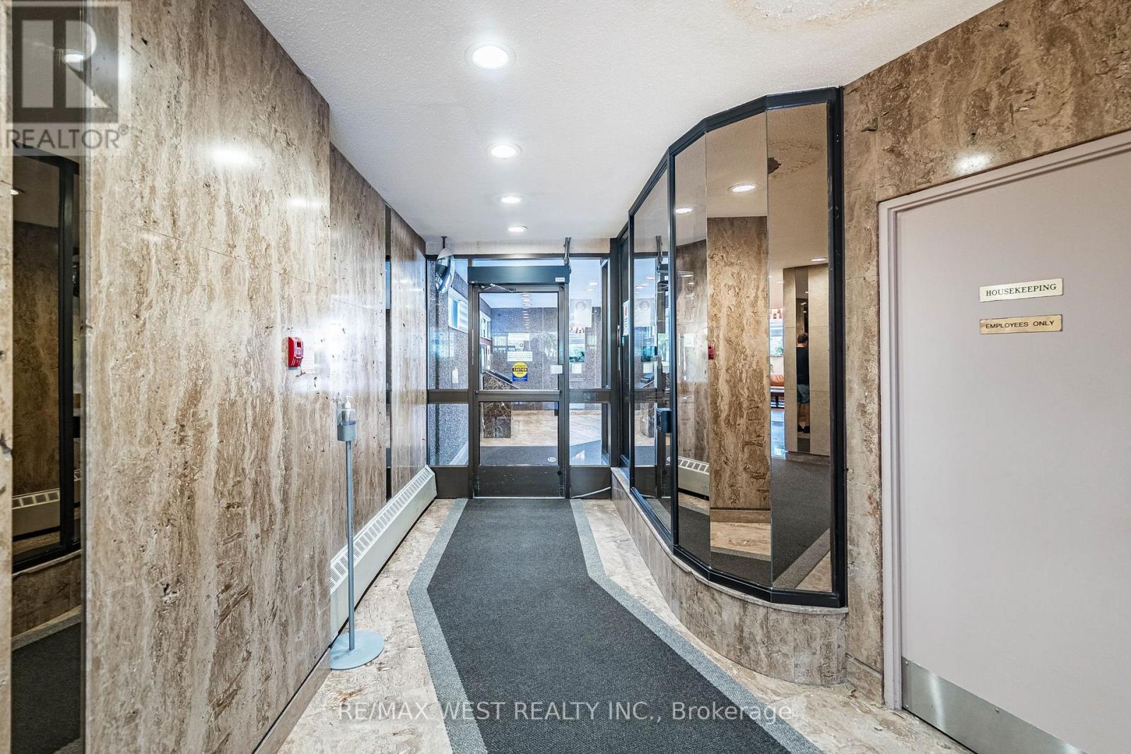 #1104 11 WINCOTT DRIVE - 4