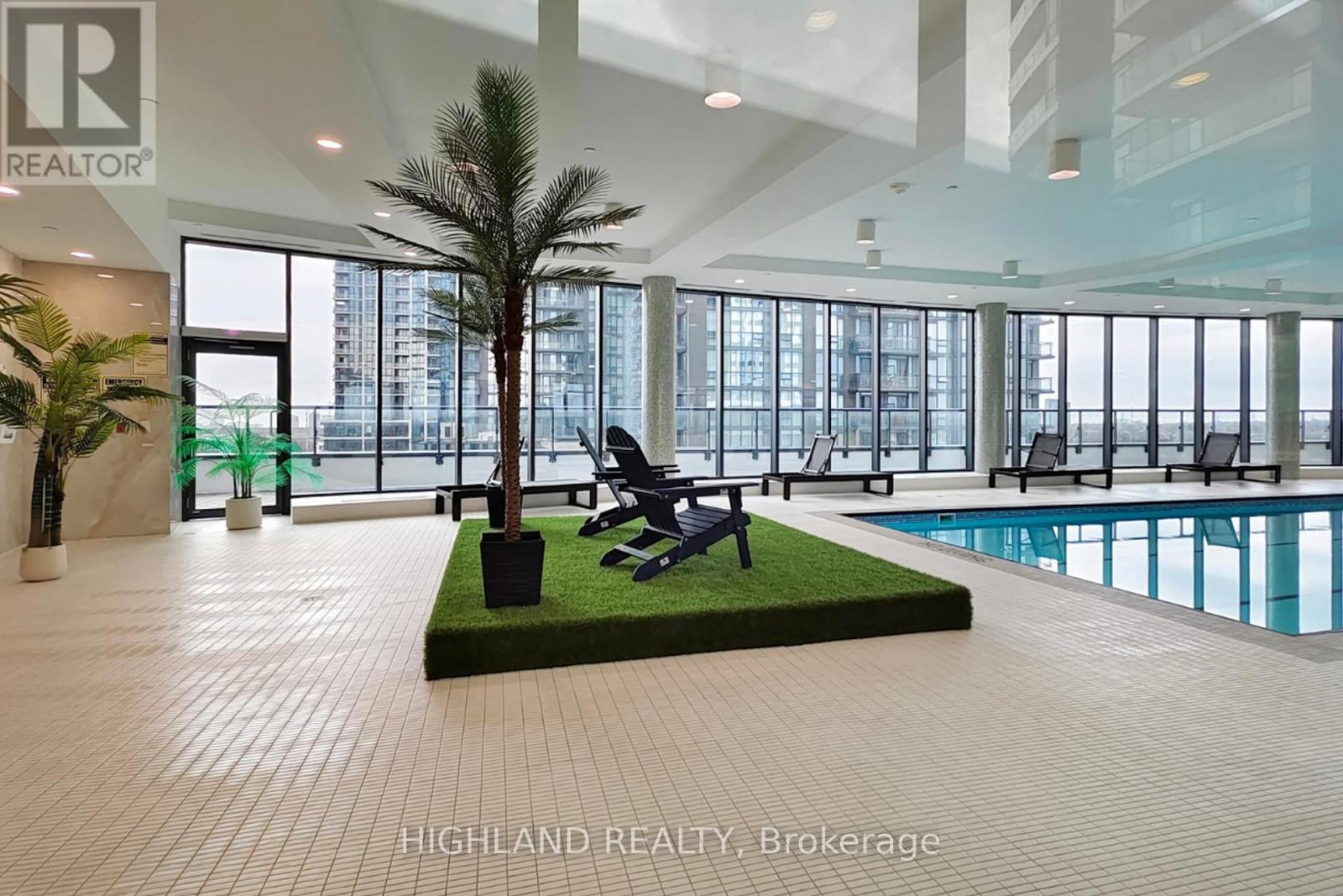 #2716 35 WATERGARDEN DRIVE - Image 27
