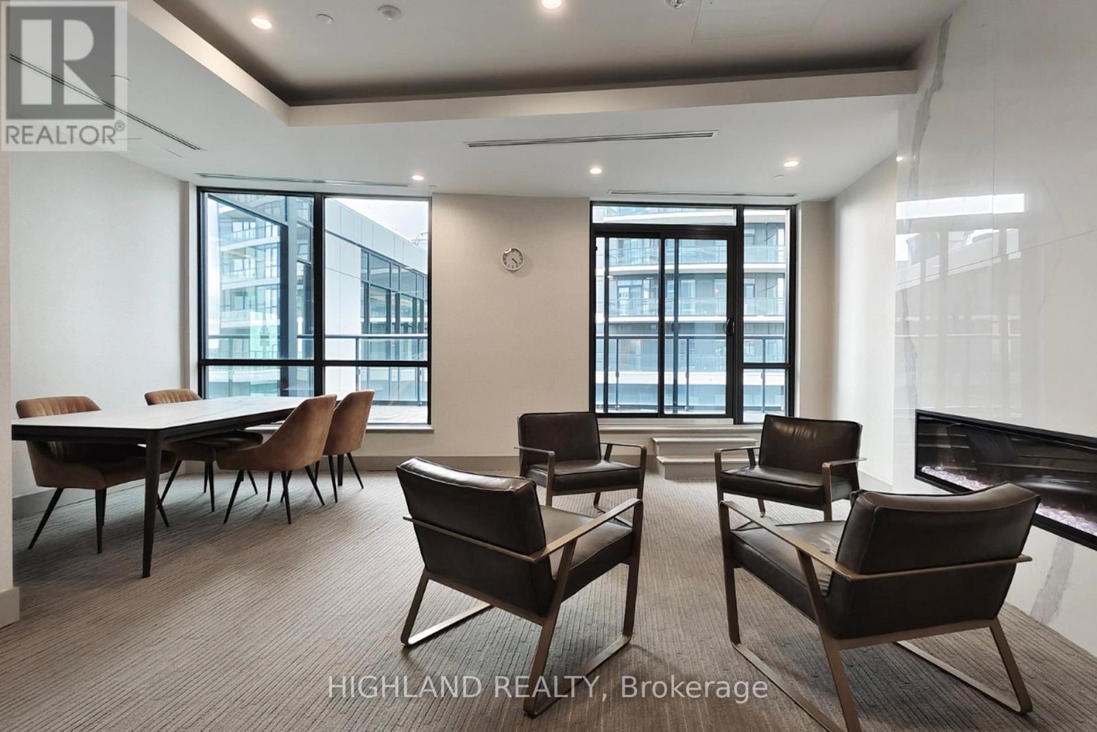 #2716 35 WATERGARDEN DRIVE - Image 33