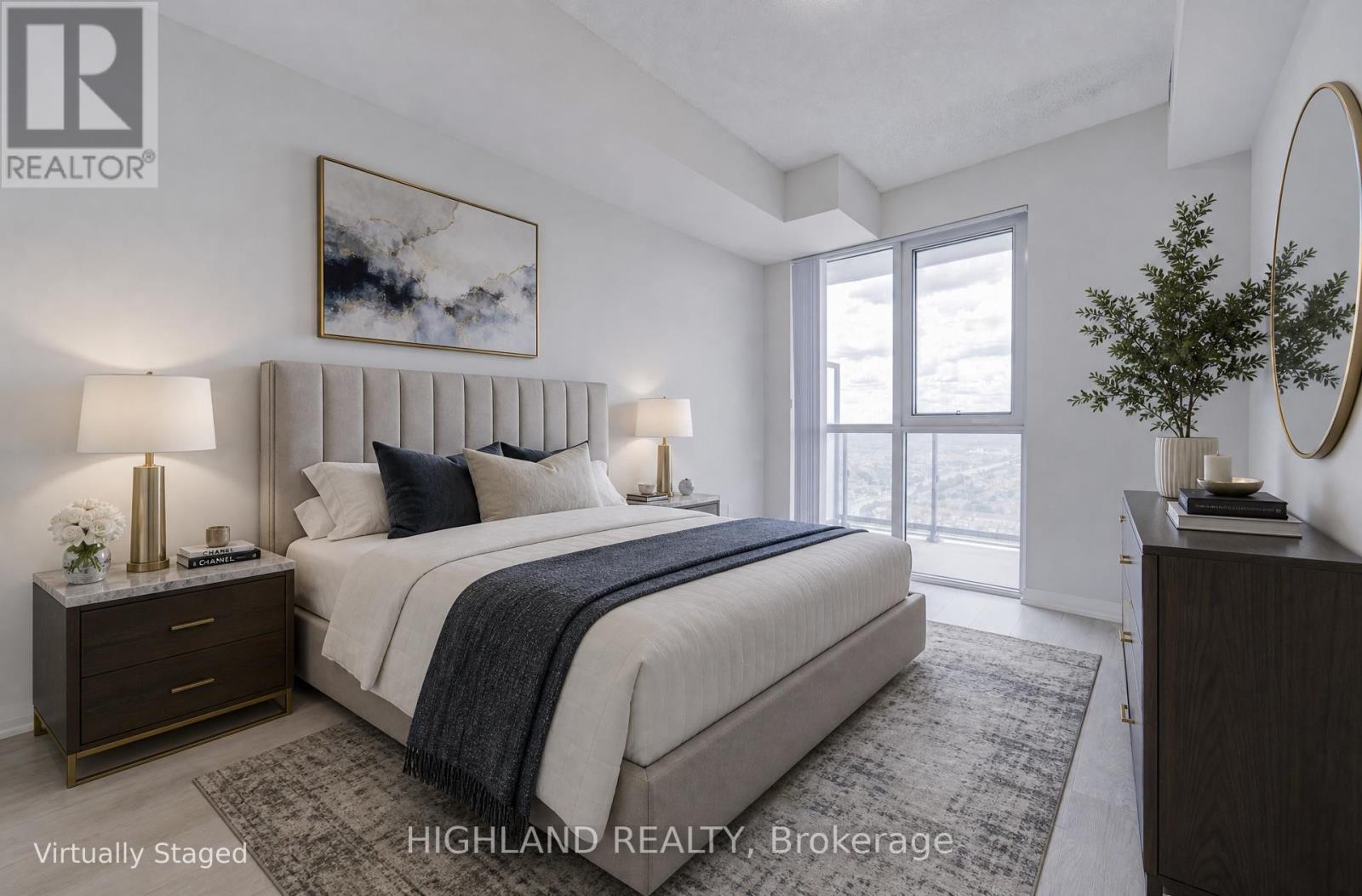 #2716 35 WATERGARDEN DRIVE - Image 7