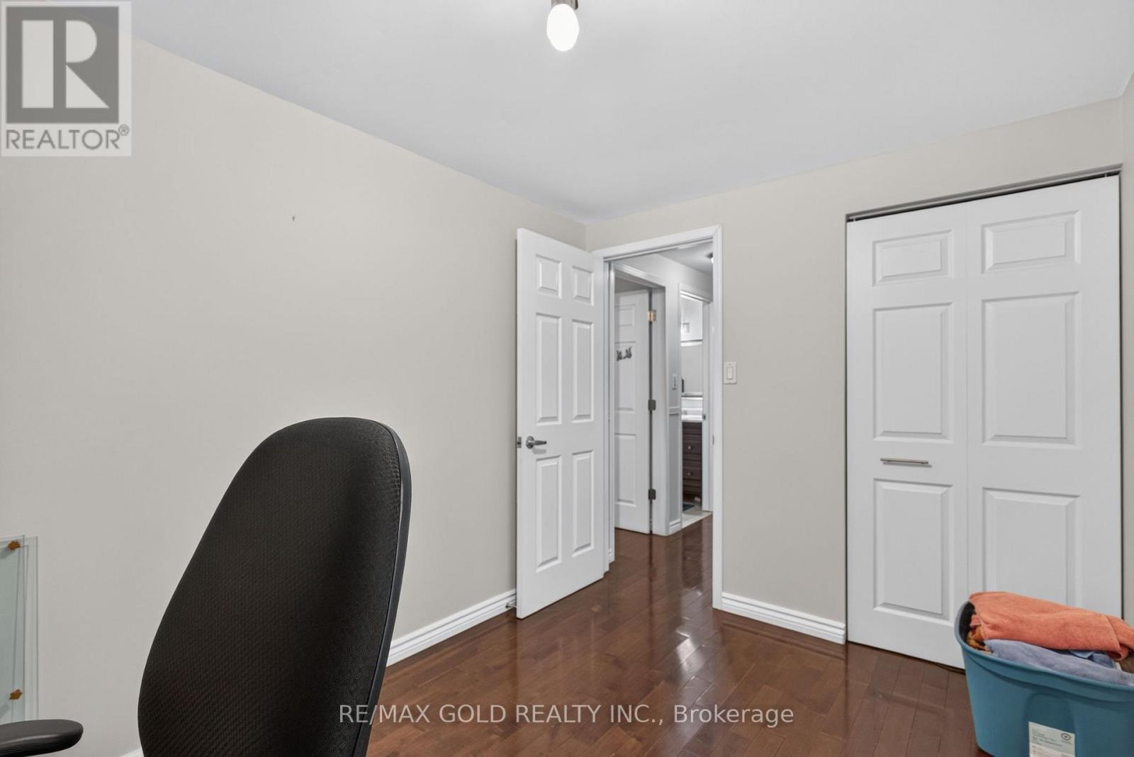 32 DUNBLAINE CRESCENT - 20