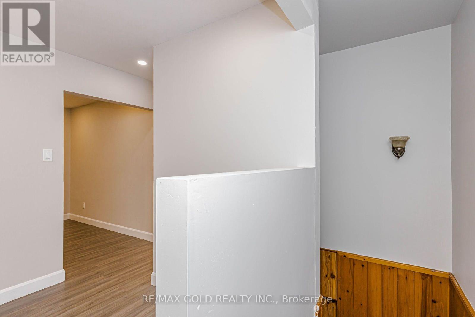 14 FLAMINGO CRESCENT - 22