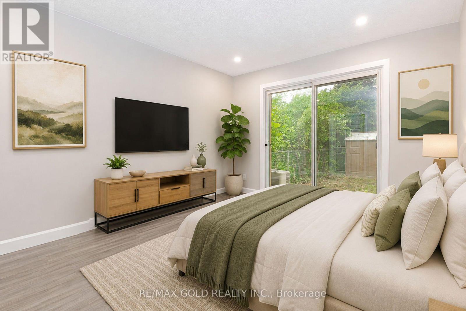 14 FLAMINGO CRESCENT - 37