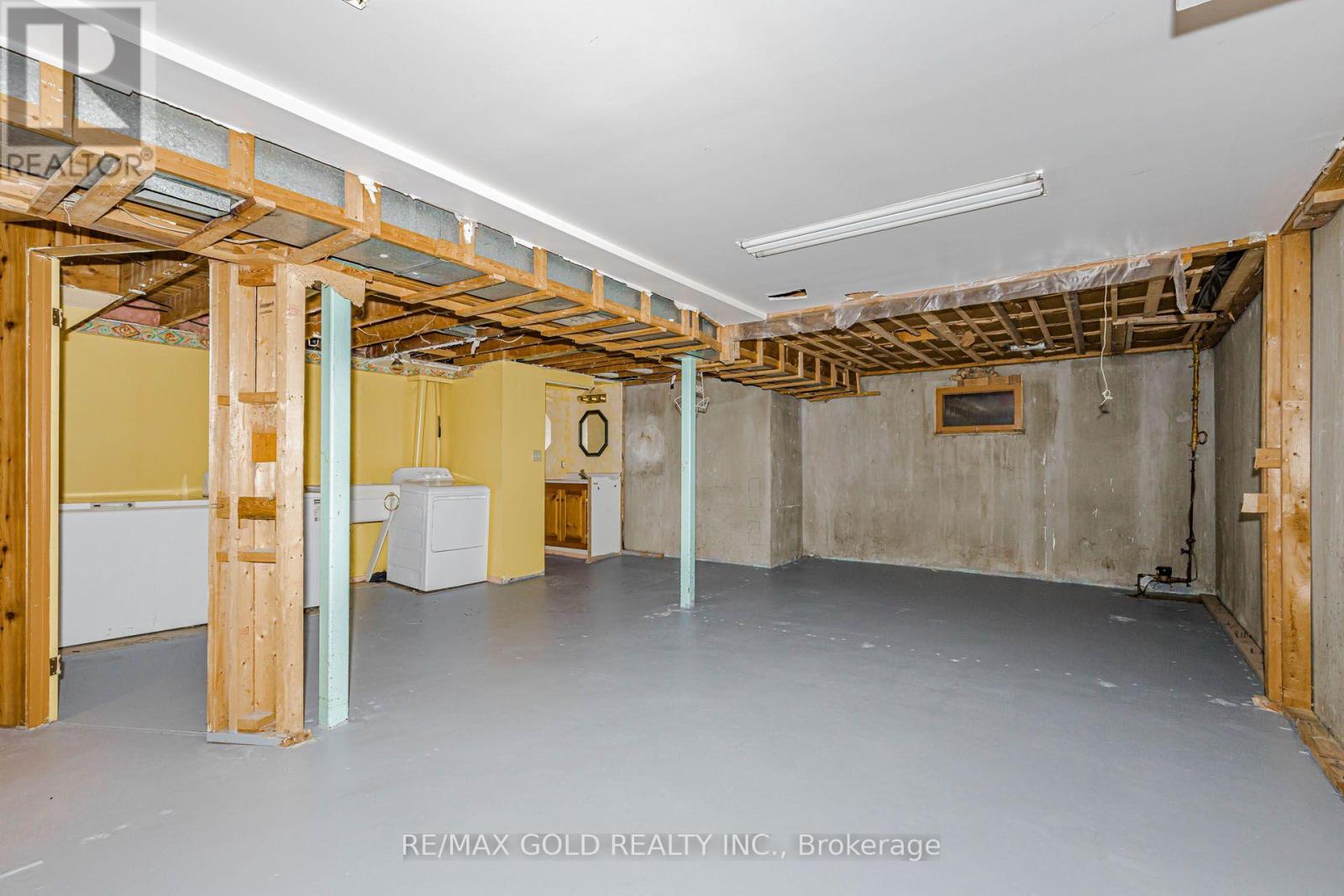 14 FLAMINGO CRESCENT - 44