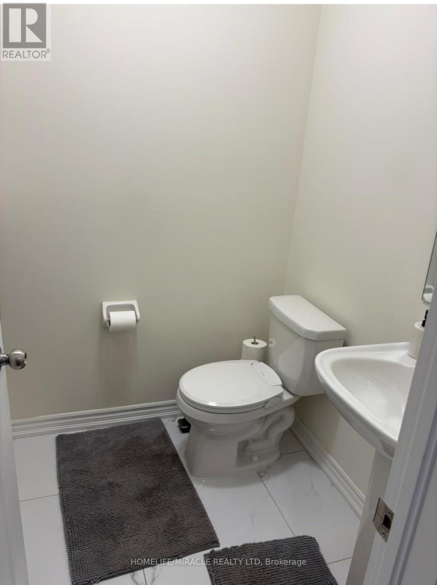 23 ARROWVIEW DRIVE - 11