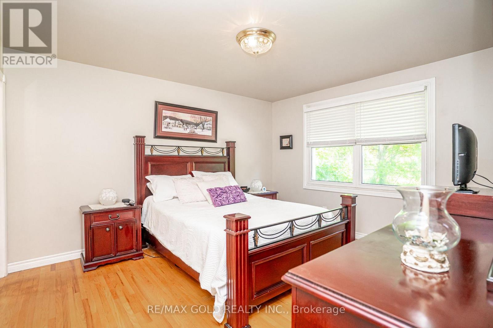 37 DEVONSHIRE DRIVE - 20