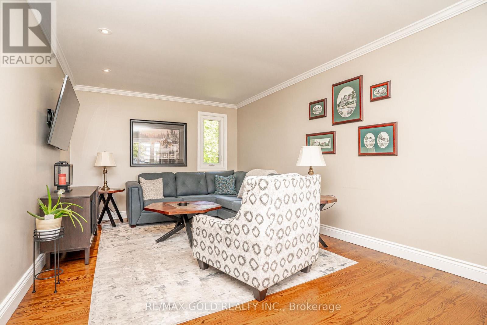 37 DEVONSHIRE DRIVE - 8