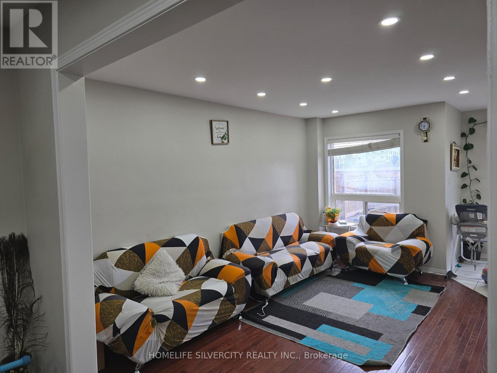 92 TOMABROOK CRESCENT - 10