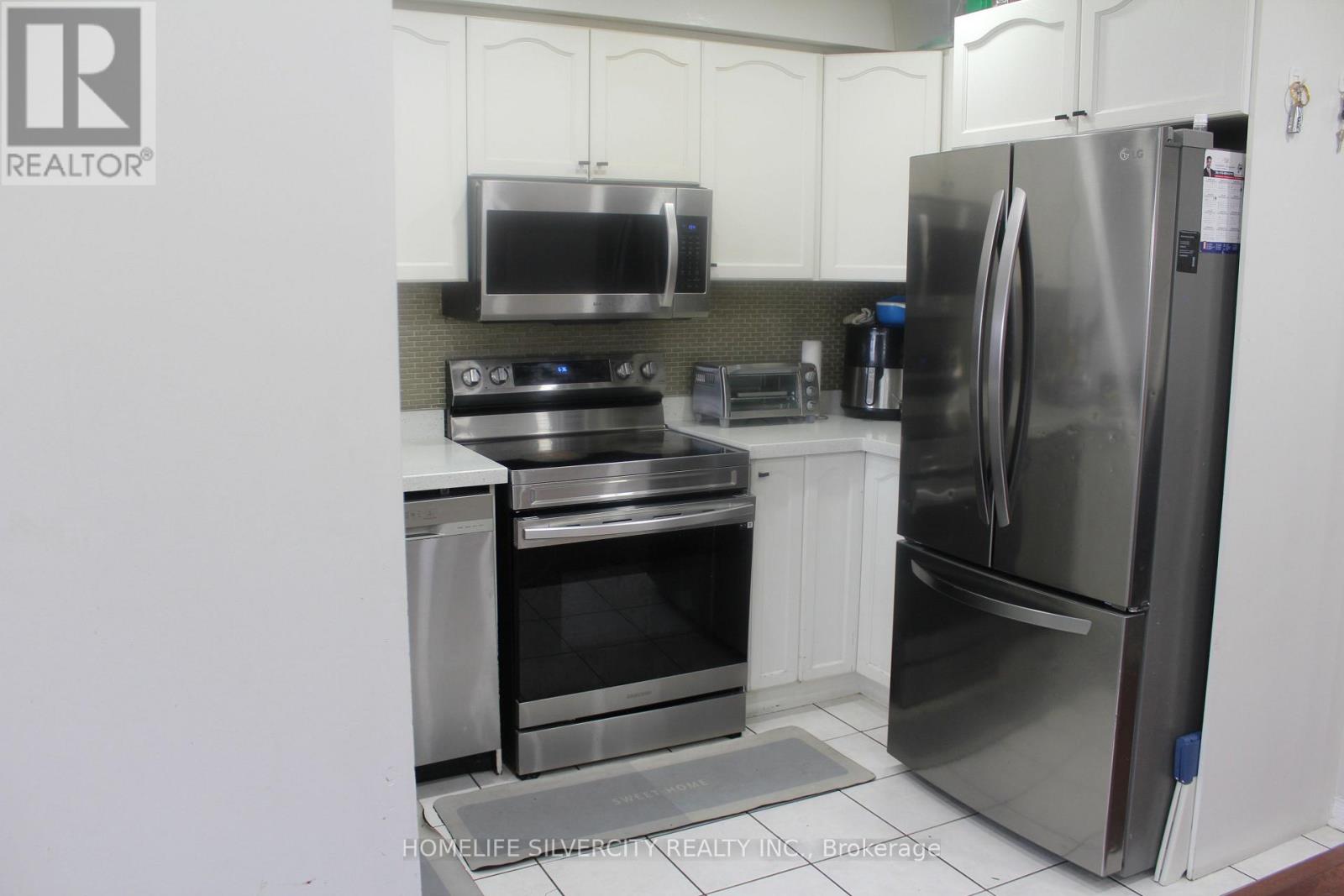 92 TOMABROOK CRESCENT - 13