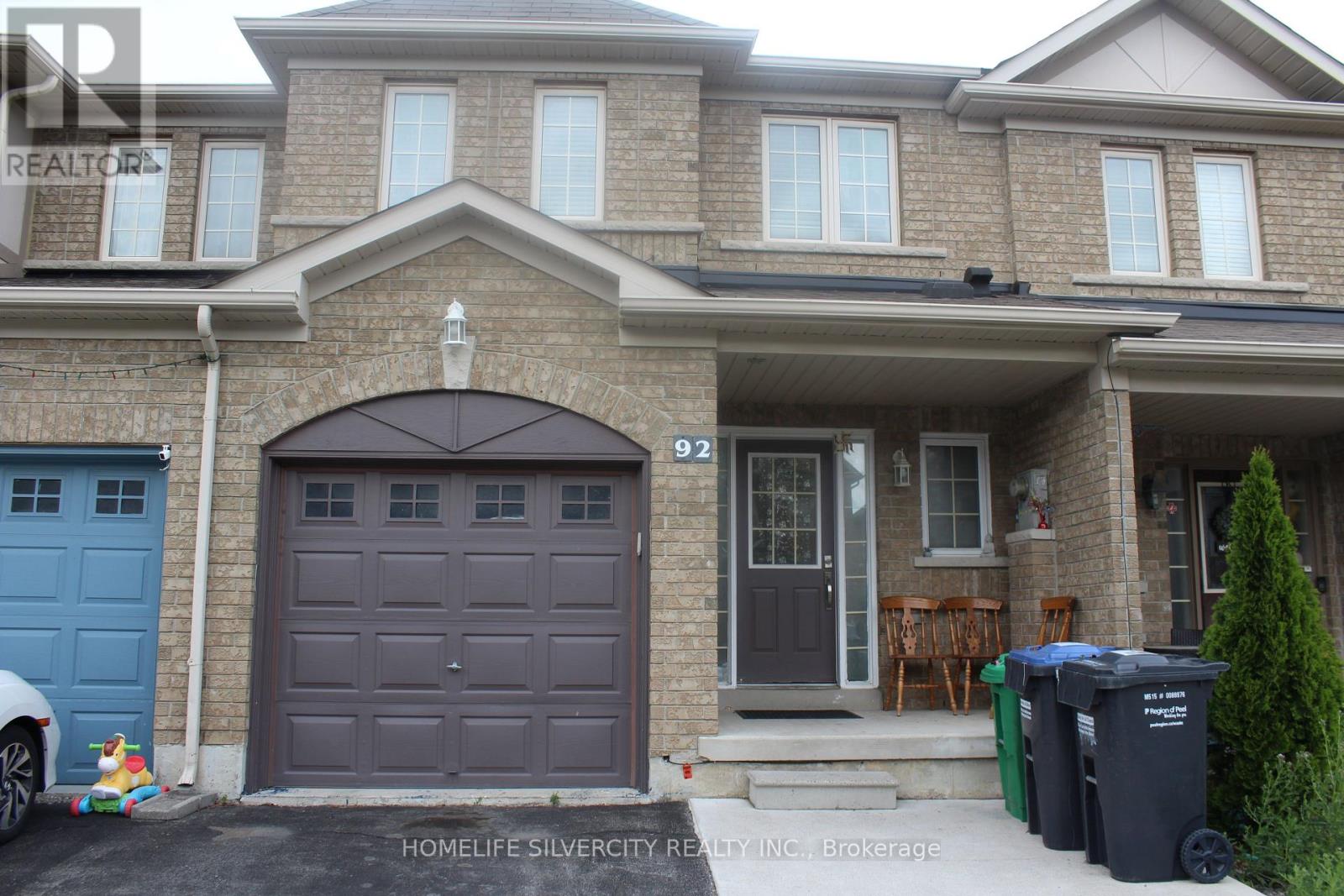 92 TOMABROOK CRESCENT - 2