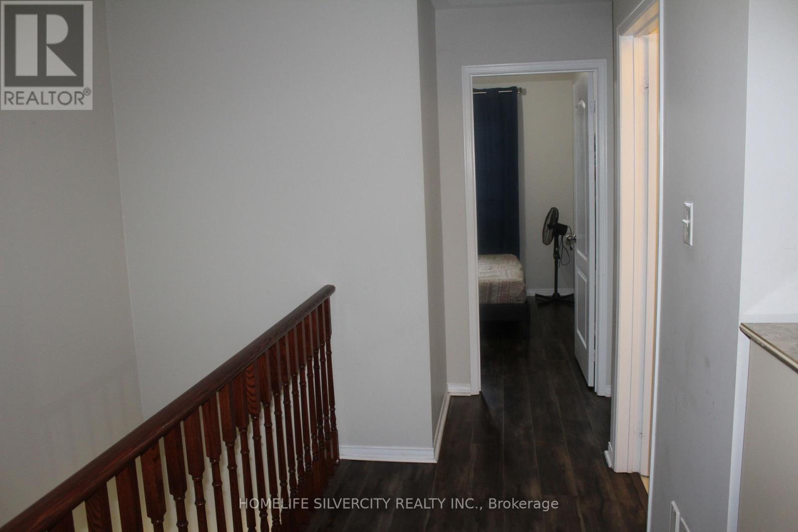 92 TOMABROOK CRESCENT - 23