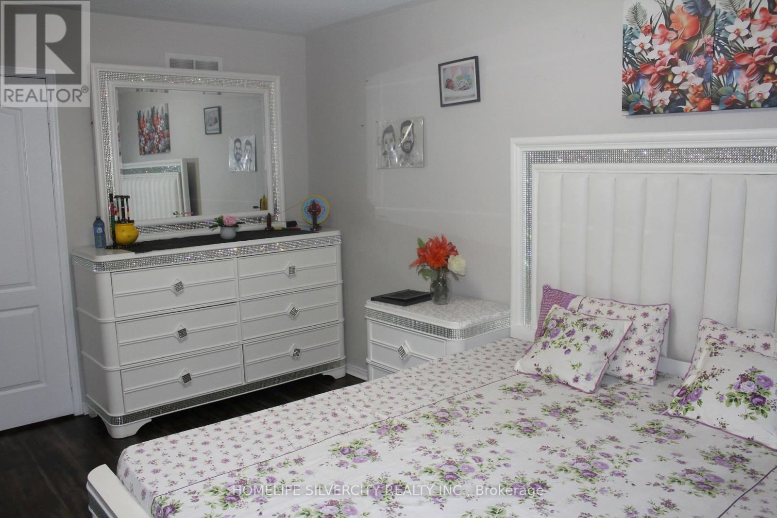 92 TOMABROOK CRESCENT - 25