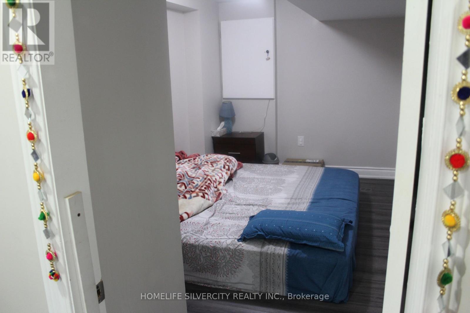 92 TOMABROOK CRESCENT - 44