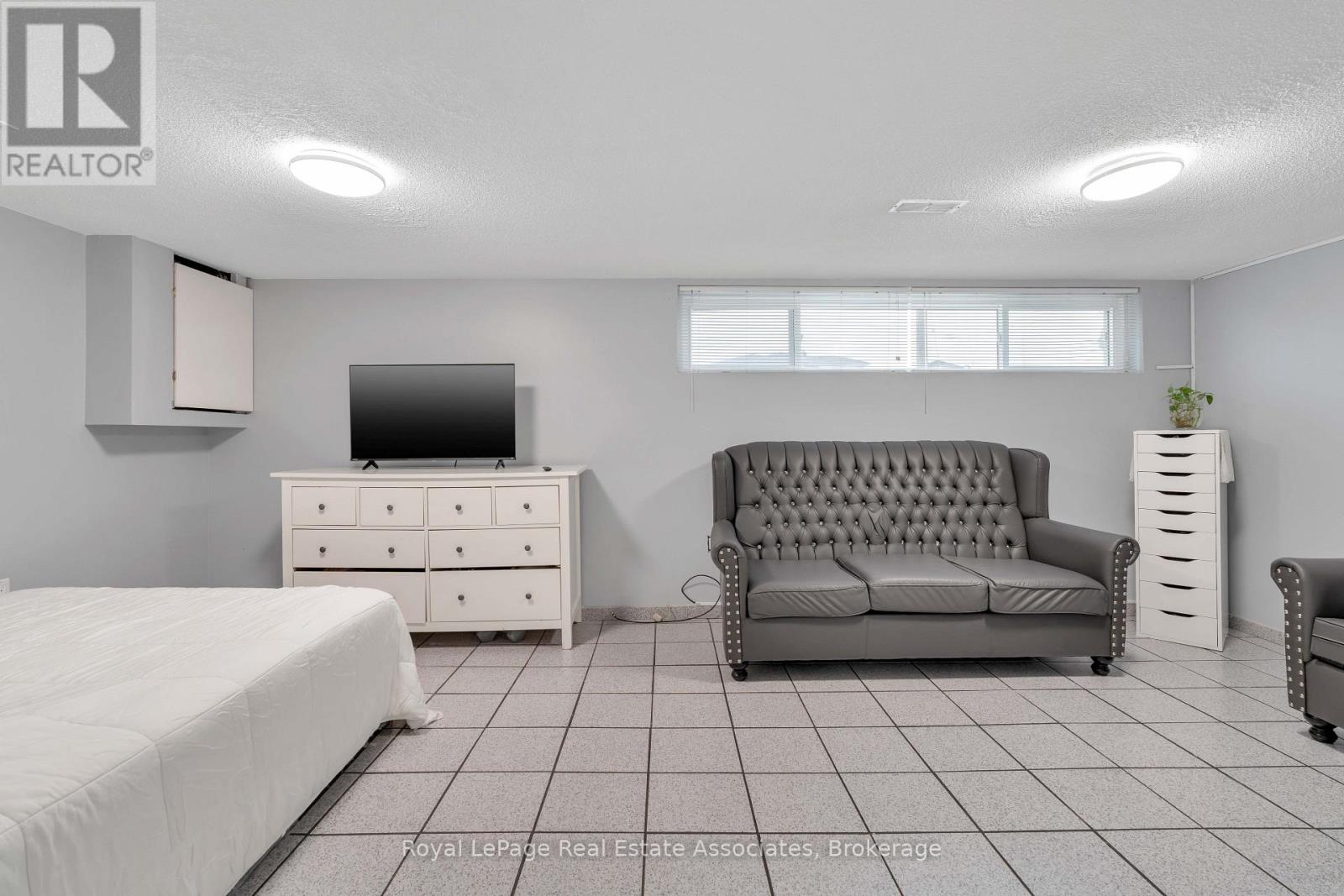 12 ANCHOR DRIVE - Image 33