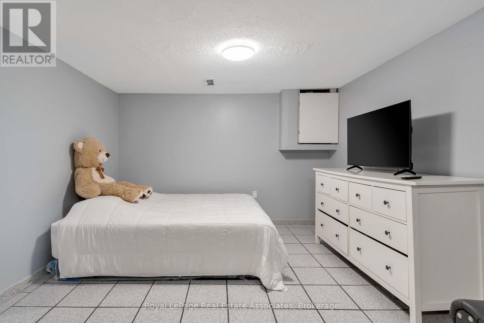 12 ANCHOR DRIVE - Image 34