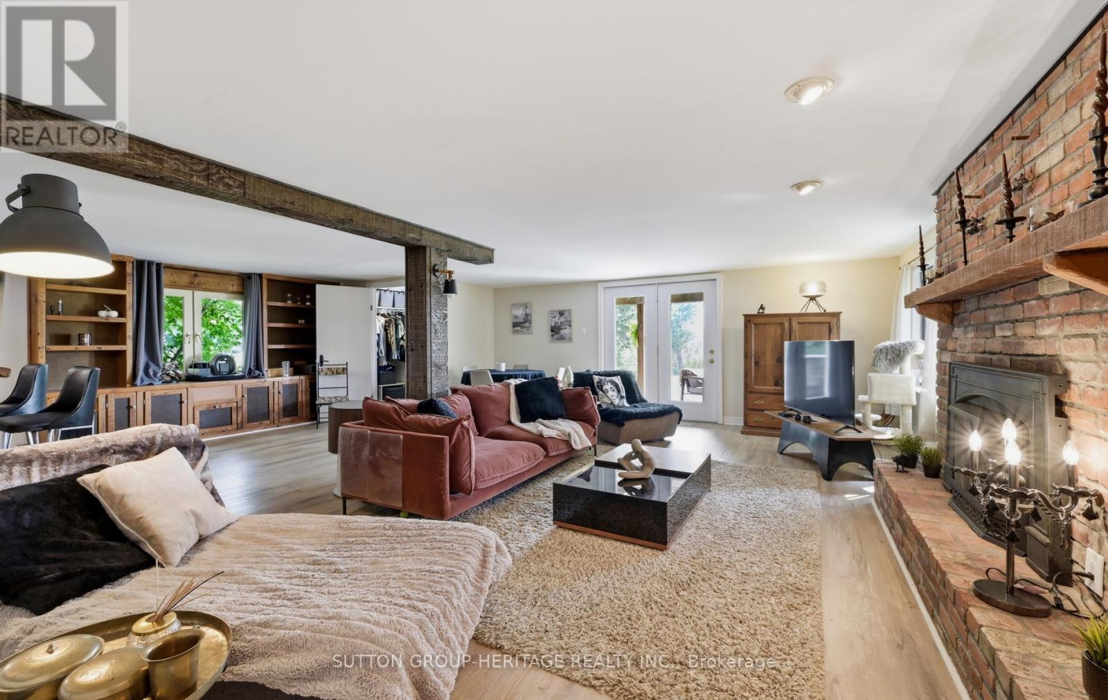 20955 BRUNON AVENUE - 13