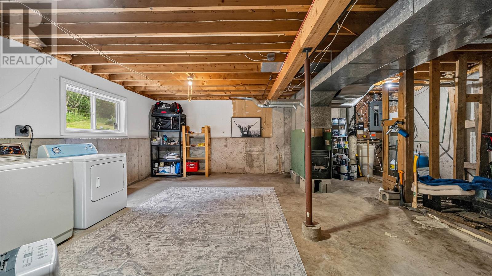 2636 215 Highway - 45