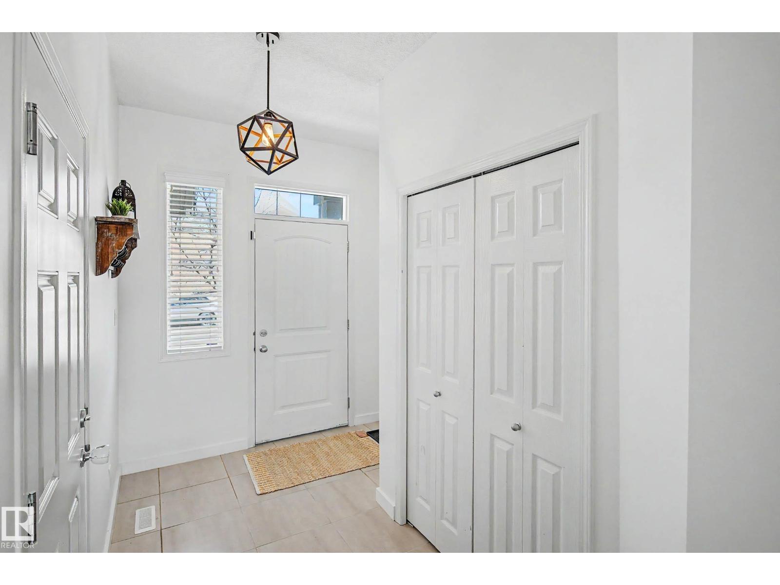 2083 CHALMERS WY SW - 11