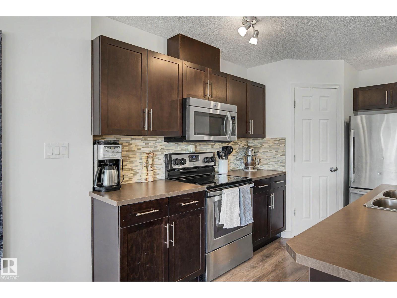 2083 CHALMERS WY SW - 16