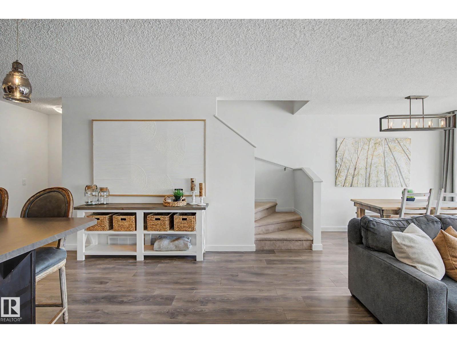 2083 CHALMERS WY SW - 27