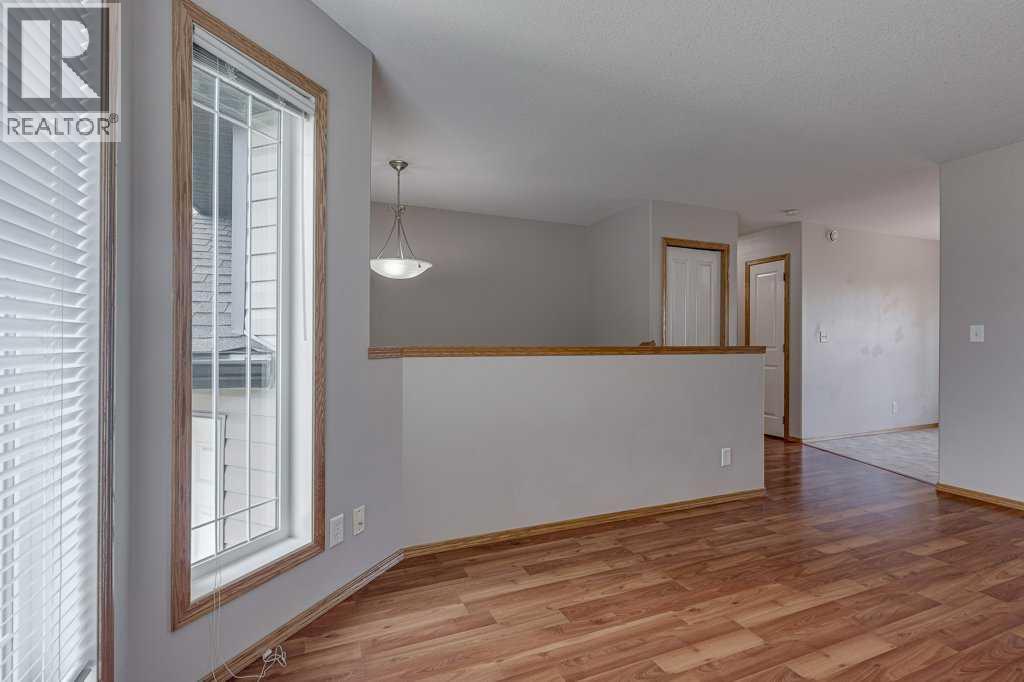 Listing photo – 103 Landry Bend, Red Deer
